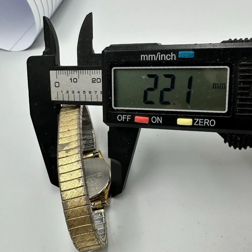 Vintage Seiko Watch Women Gold Tone Day Date Window Stretch Band Working 6.5